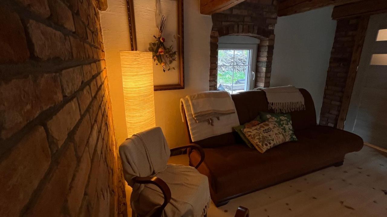 Apartamenty 3 Pory Roku Komarno Eksteriør billede